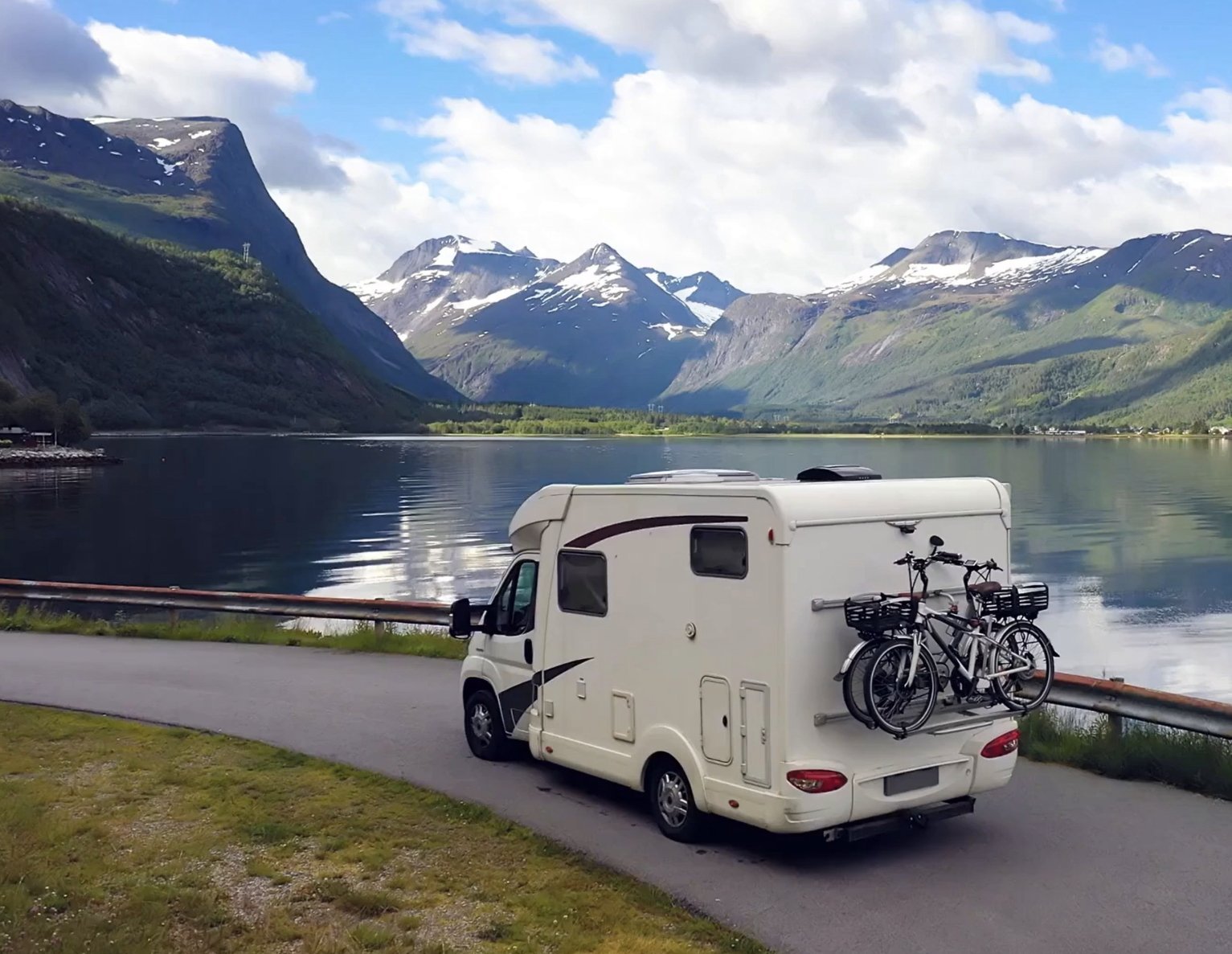 12.8V 200Ah LiFEPO4 Lityum Karavan Akülerinde KAMPANYAYI !